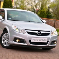 Mra��tka p�edn�ch sv�tlomet� Opel Signum facelift -- rok v�roby 2005-08