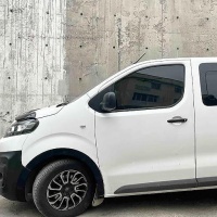 Plastov� lemy blatn�k� Opel Vivaro C -- od roku v�roby 2019-
